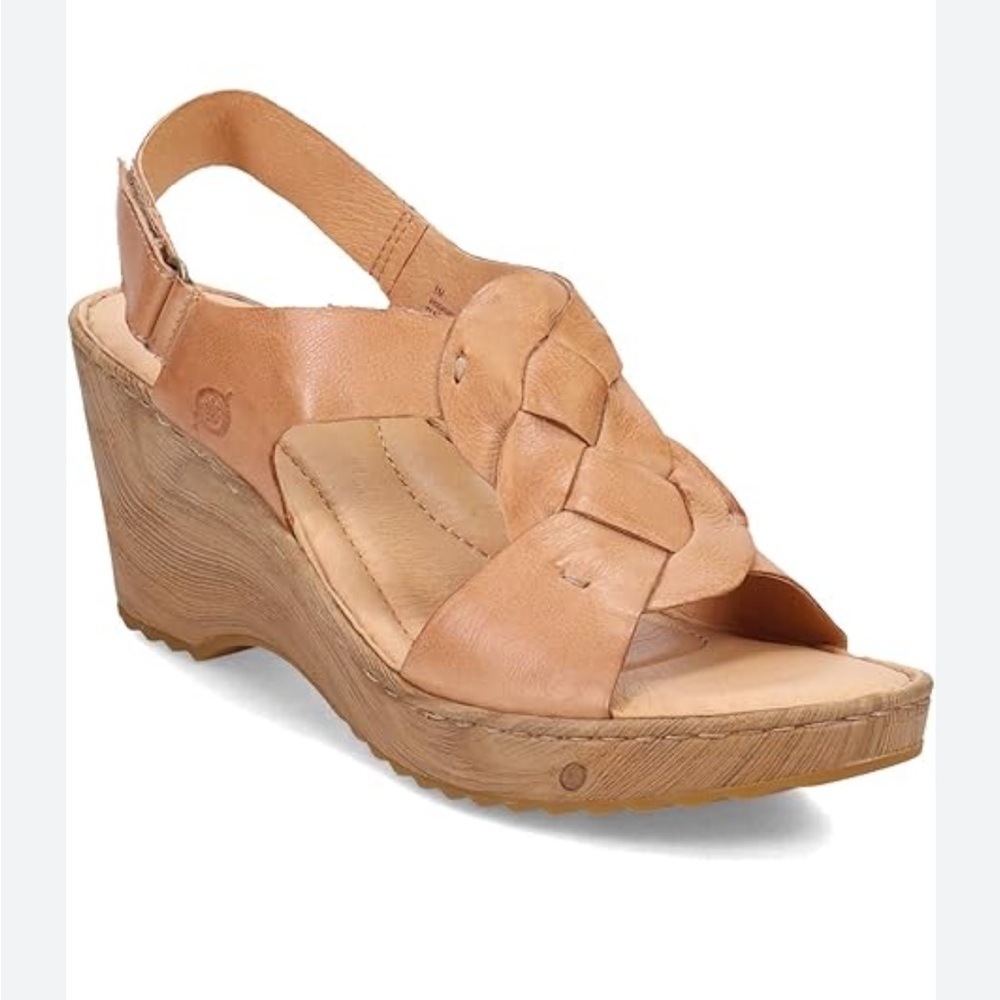 Born Women's Tan Leather Sandals size 9M